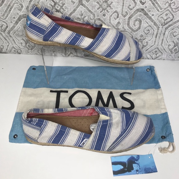 Toms Shoes - Toms Slip Ons